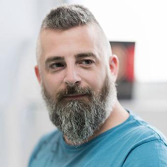 ΧΑΡΗΣ ΖΗΣΙΜΟΠΟΥΛΟΣ